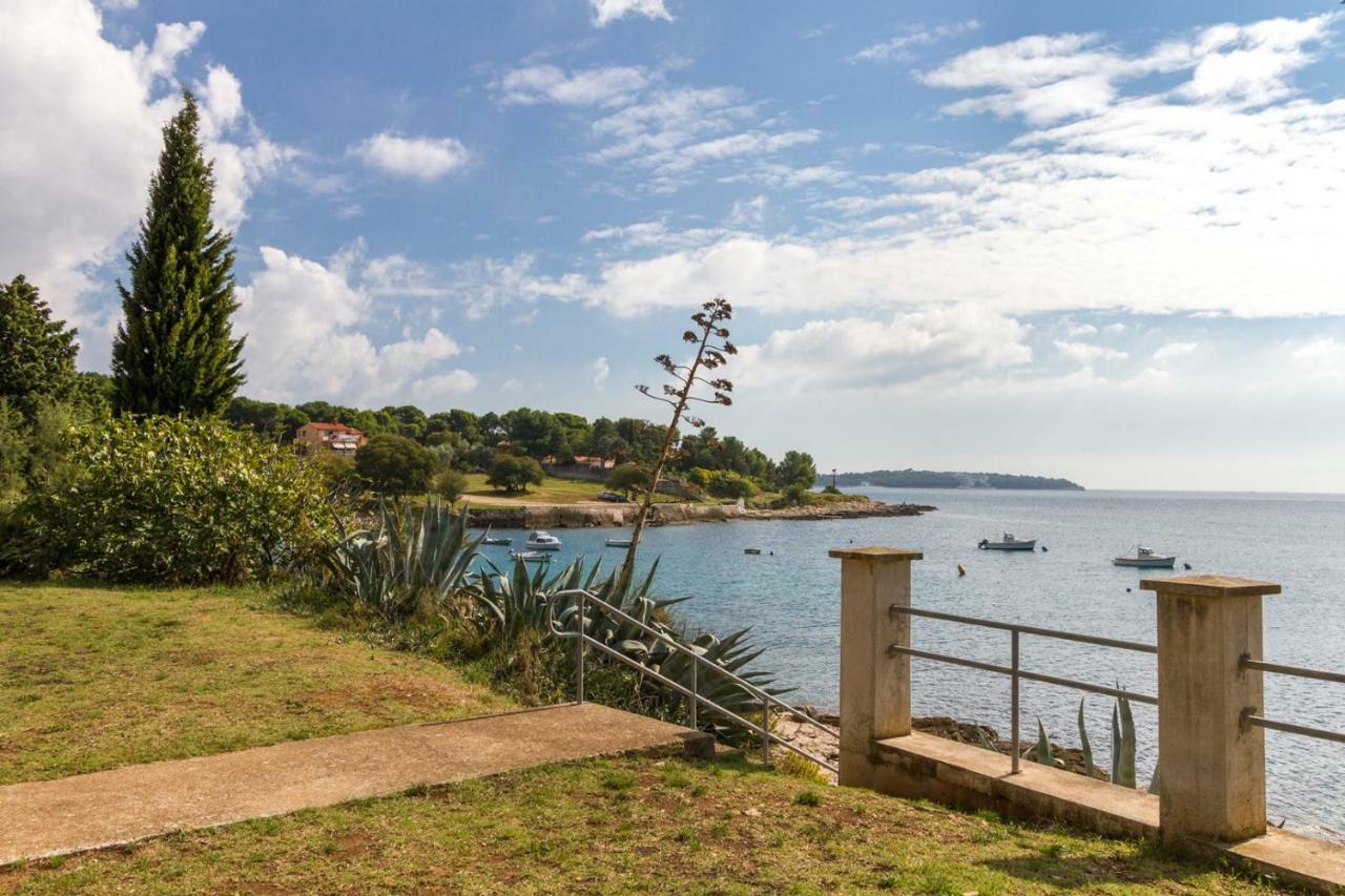 Apartments Perka Near Beach Pula Exterior photo